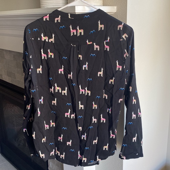 Maeve Anthropologie Alpaca Llama Black Long Sleeve V Neck Shirt, Women’s 2 - Picture 4 of 16